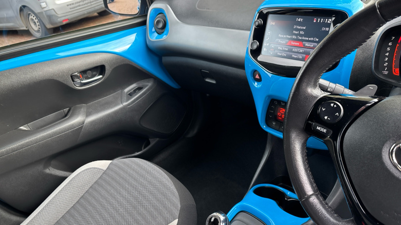 Toyota Aygo 1.0 VVT-i X-Trend 5dr x-shift Petrol Hatchback